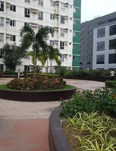 Апартаменты Villahermia Staycation Avida Riala, It Park *