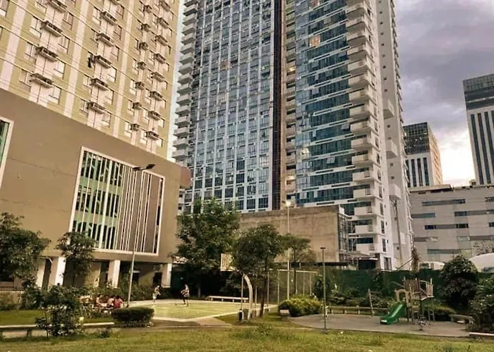 Апартаменты Villahermia Staycation Avida Riala, It Park