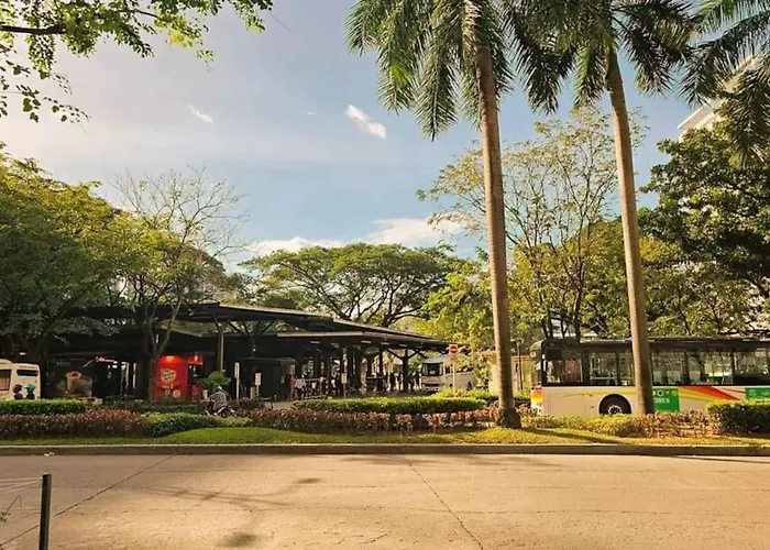 Апартаменты Villahermia Staycation Avida Riala, It Park *