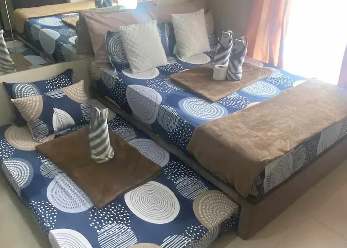 Апартаменты Villahermia Staycation Avida Riala, It Park